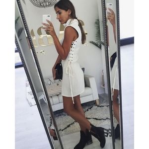 Sabo Skirt Turtleneck Cream Side Tie Dress